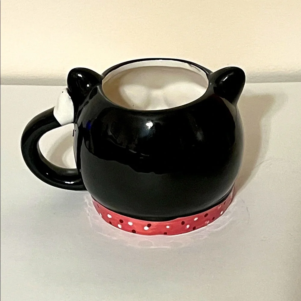 Figural Black and Red Cat Mug With Glasses